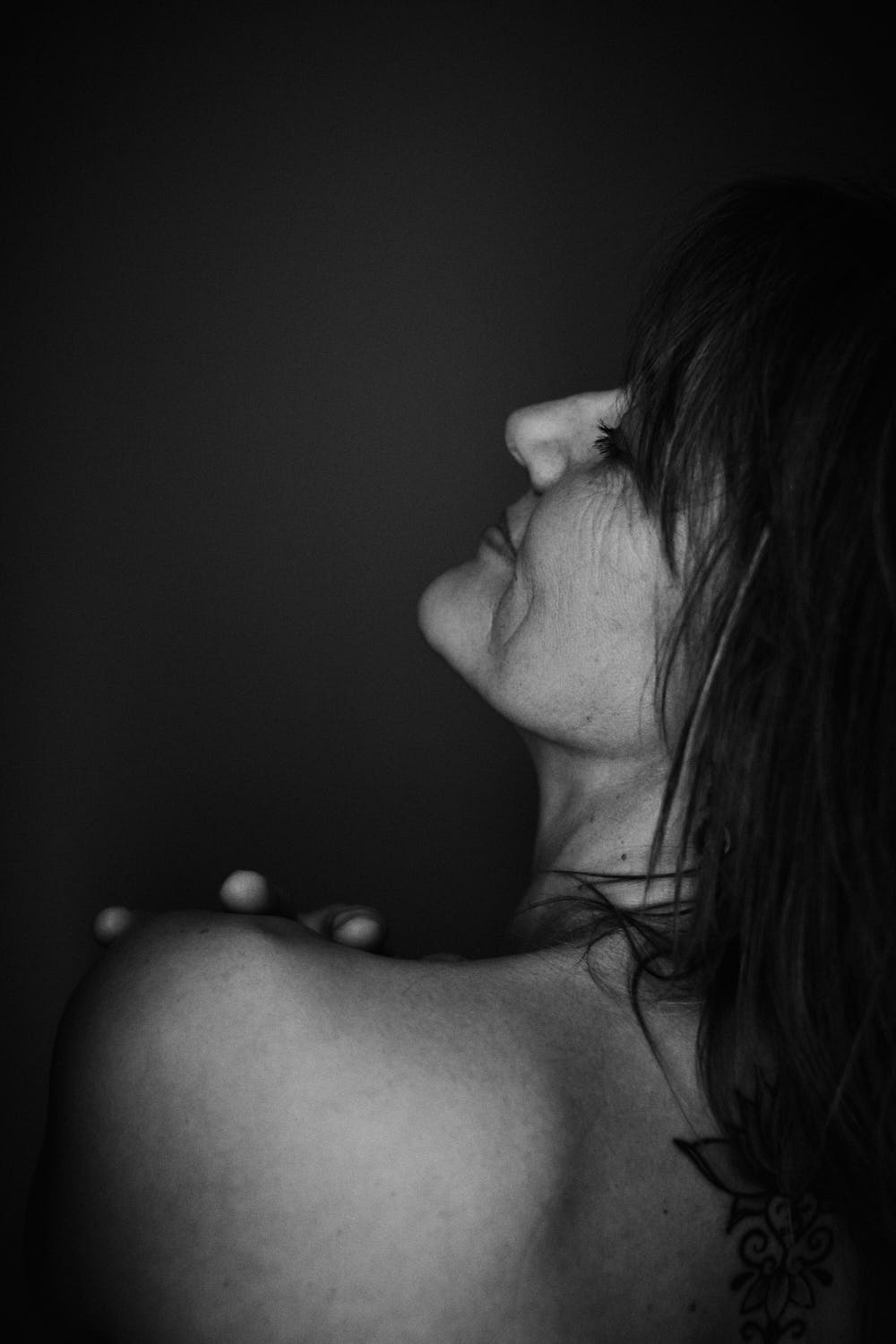 photographe portrait feminin bordeaux - seance photo intimiste boudoir bruges - sandra lexow